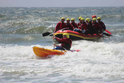 Surf kayaking and rafting